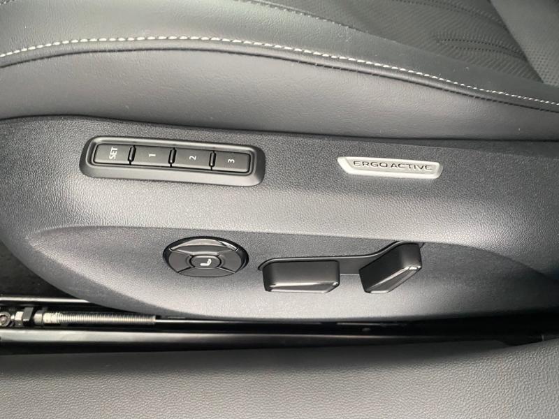VW Passat Variant Elegance eHybrid 150kW
