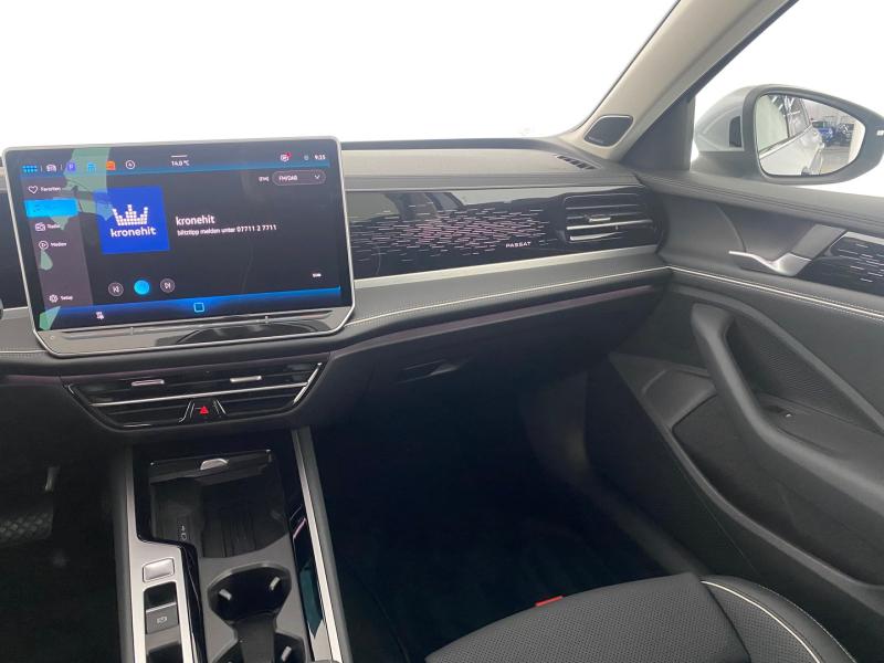 VW Passat Variant Elegance eHybrid 150kW