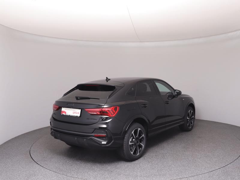 Audi Q3 Sportback e-tron 45 TFSI e S line ext