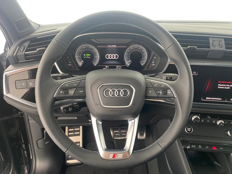 Audi Q3 Sportback e-tron 45 TFSI e S line ext