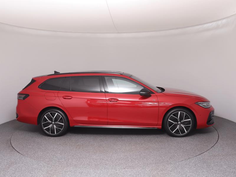 VW Passat Variant R-Line TDI DSG