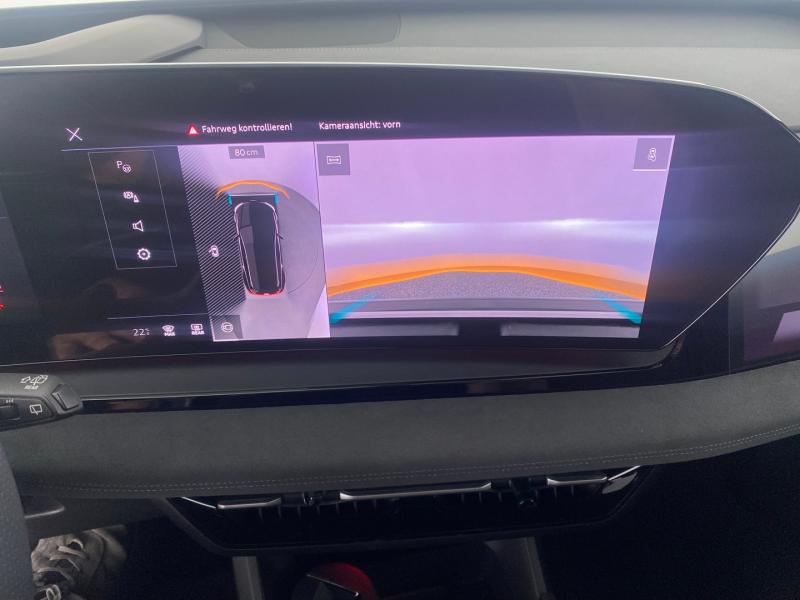 Audi Q6 e-tron quattro