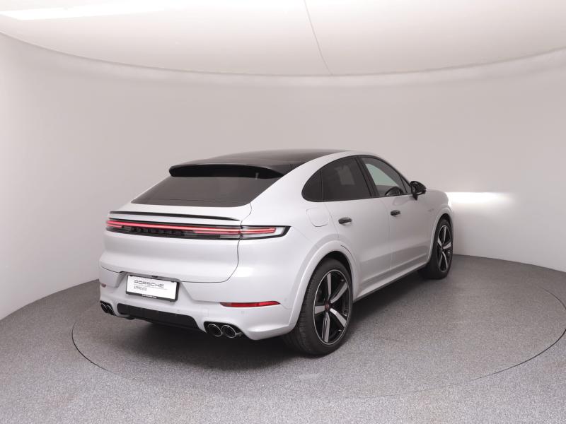 Porsche Cayenne E-Hybrid Coupé