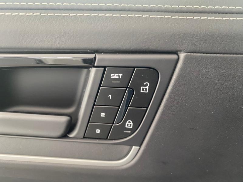 Porsche Cayenne E-Hybrid Coupé