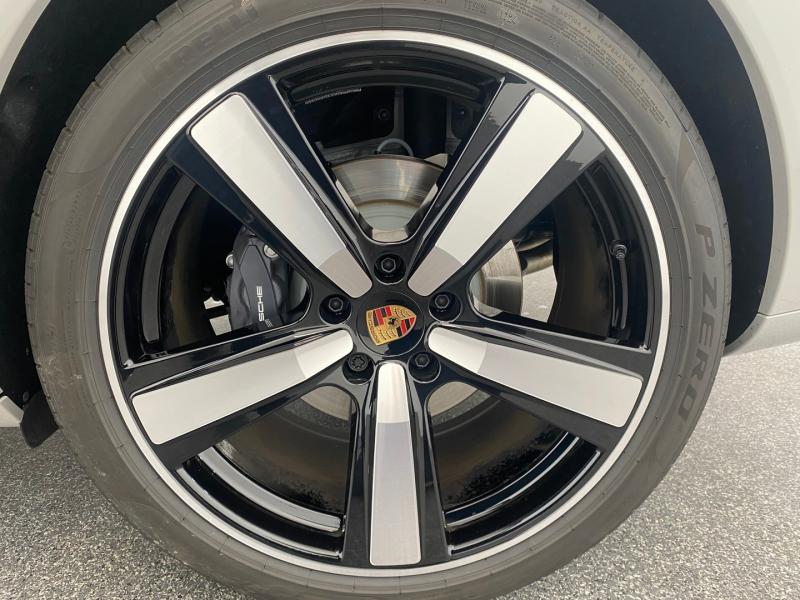 Porsche Cayenne E-Hybrid Coupé