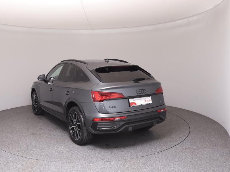 Audi Q5 Sportback 55 TFSI e quattro admired