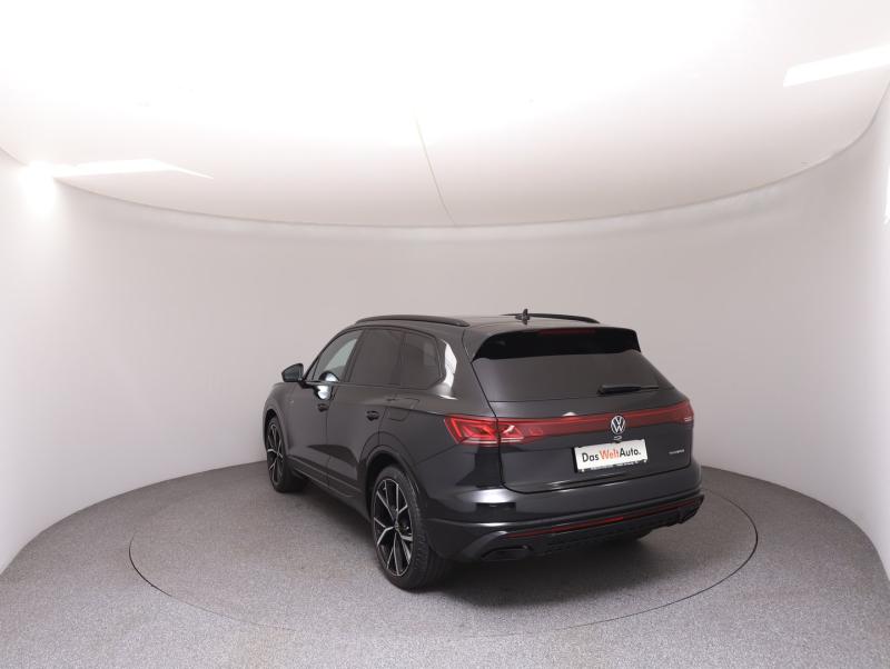 VW Touareg R eHybrid TSI 4MOTION