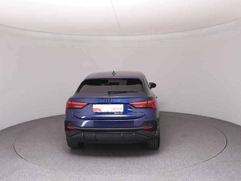 Audi Q3 Sportback 35 TFSI admired