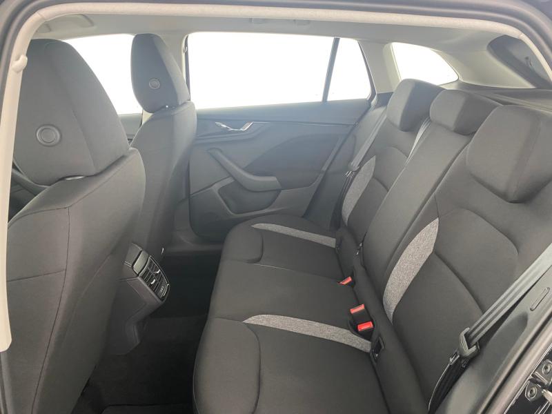 Škoda Scala Essence TSI