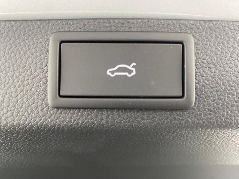 Škoda Karoq Selection TSI