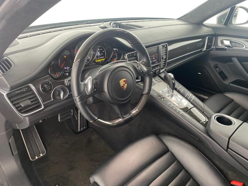 Porsche Panamera GTS I FL