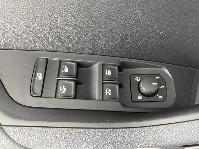 Škoda Karoq Selection TSI
