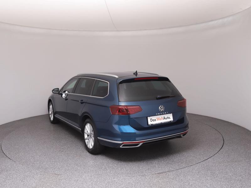 VW Passat Variant Elegance TDI DSG