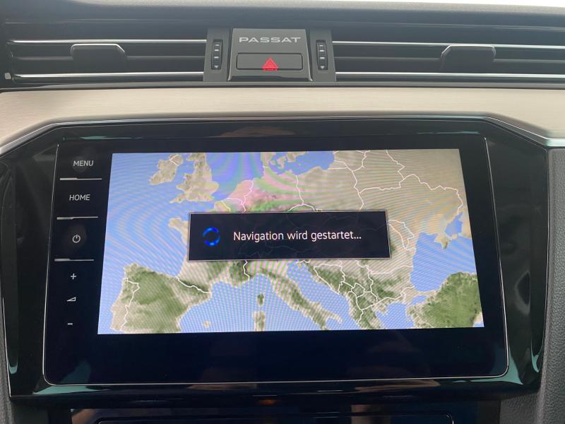 VW Passat Variant Elegance TDI DSG