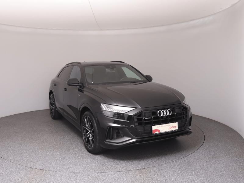 Audi Q8 55 TFSI quattro