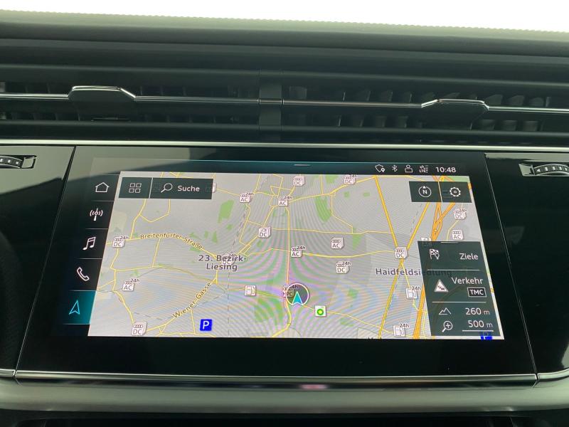 Audi Q8 55 TFSI quattro