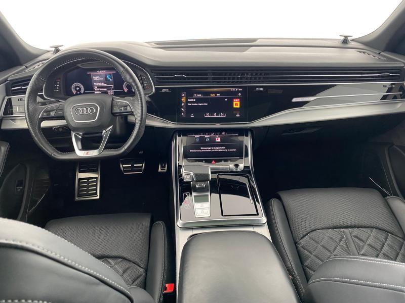 Audi Q8 55 TFSI quattro