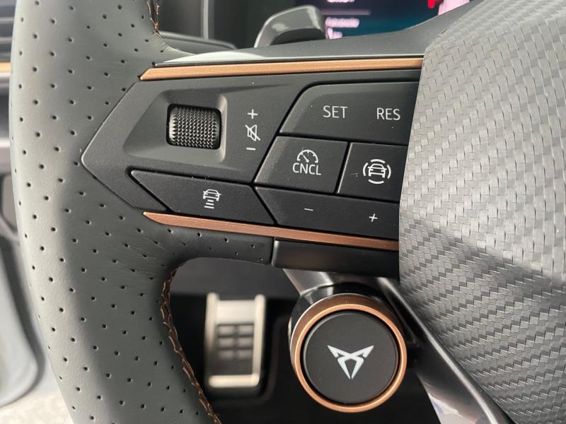 CUPRA Leon SP Kombi e-HYBRID 150/204