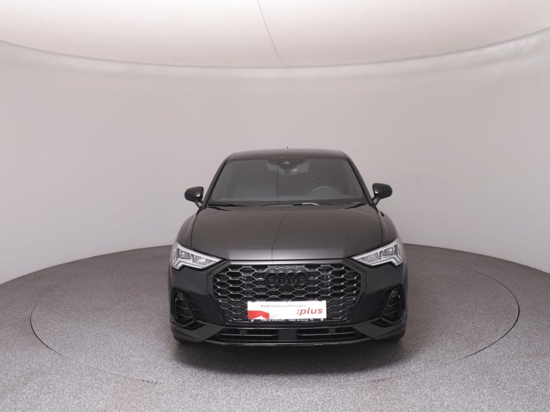 Audi Q3 Sportback 35 TFSI admired