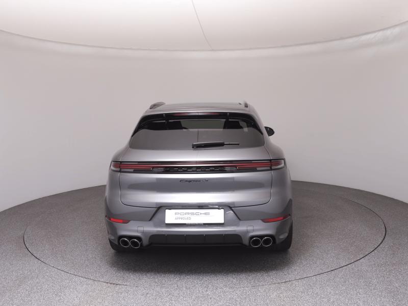 Porsche Cayenne S E-Hybrid