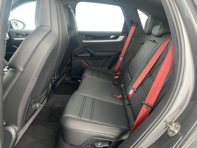 Porsche Cayenne S E-Hybrid