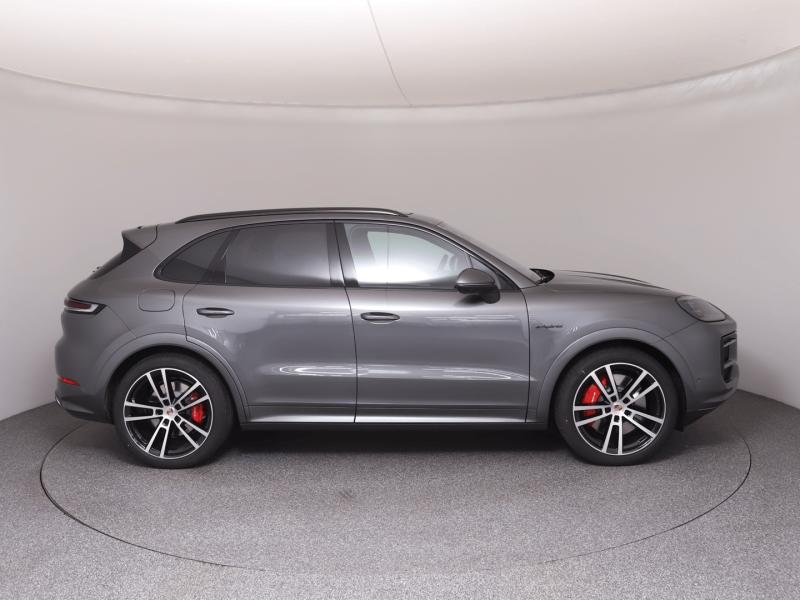 Porsche Cayenne S E-Hybrid