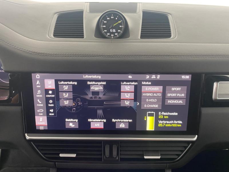 Porsche Cayenne Turbo S E-Hybrid III