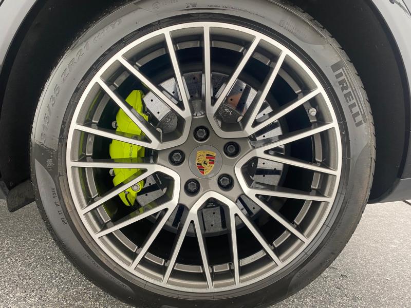 Porsche Cayenne Turbo S E-Hybrid III