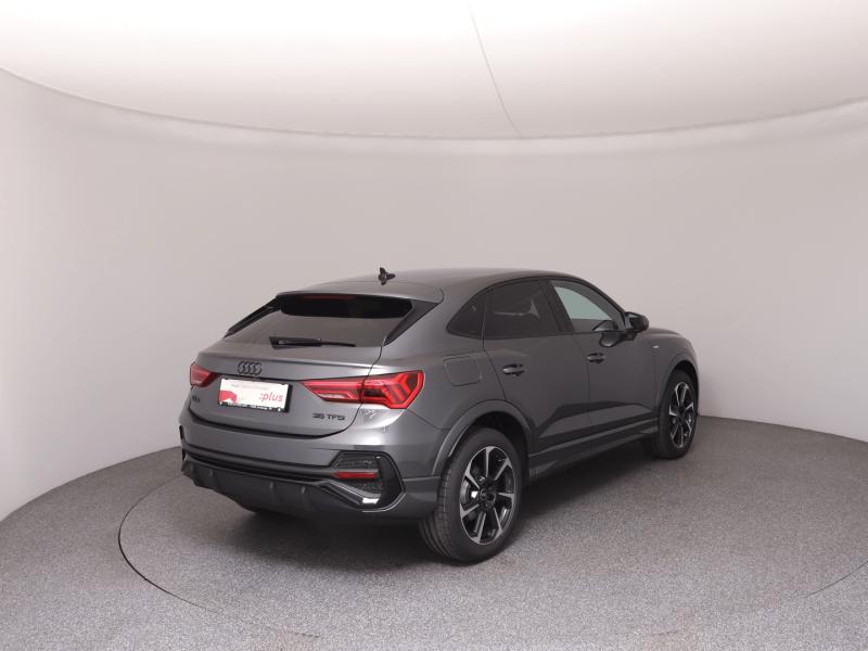 Audi Q3 Sportback 35 TFSI admired