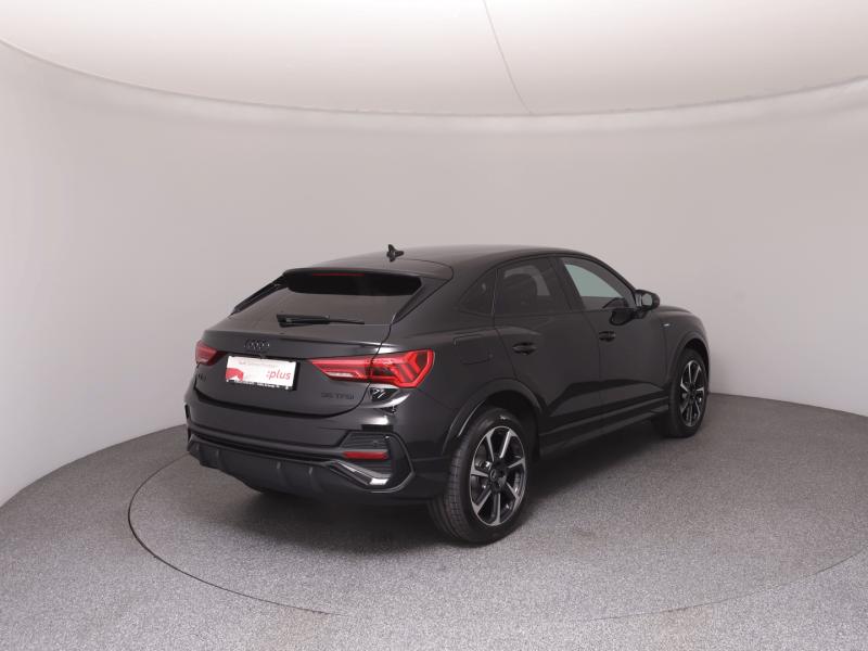 Audi Q3 Sportback 35 TFSI admired