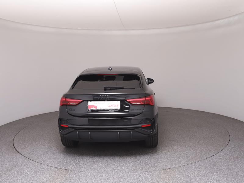 Audi Q3 Sportback 35 TFSI admired