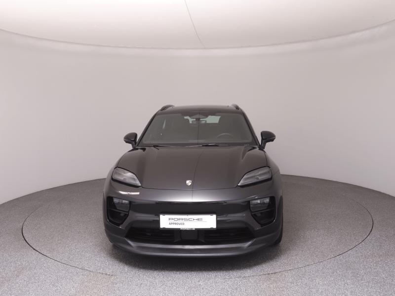 Porsche Macan 4