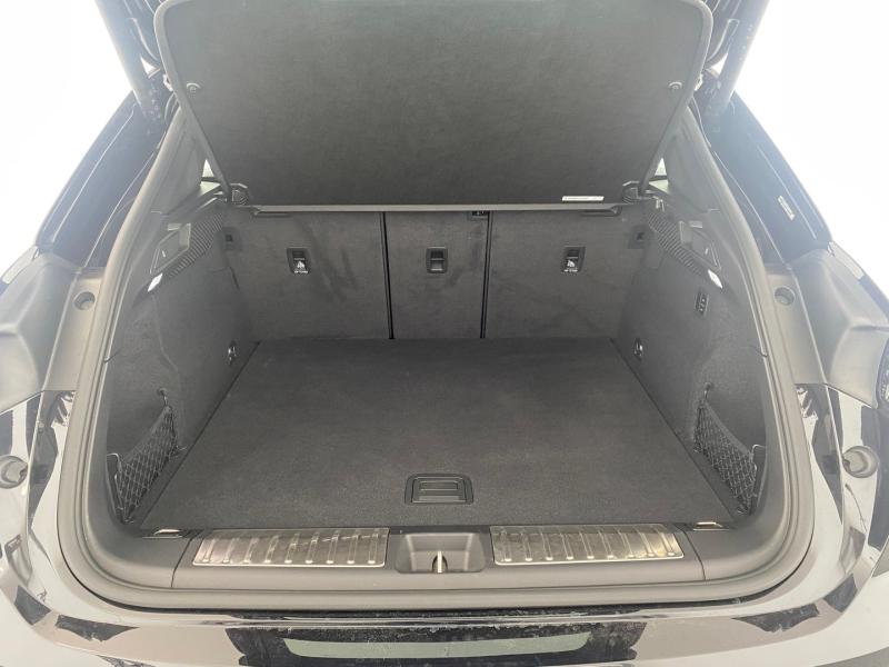 Porsche Macan 4