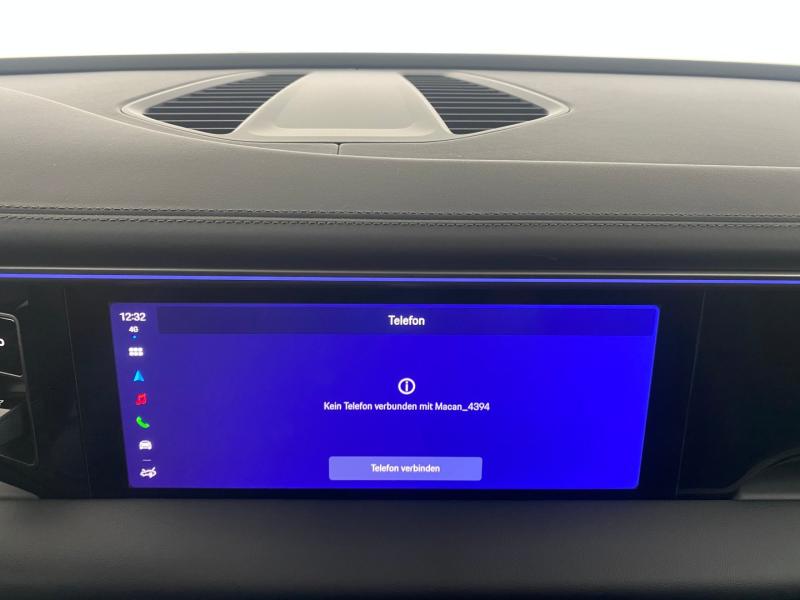 Porsche Macan 4