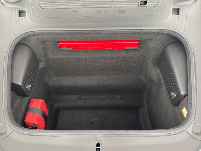 Porsche 718 Boxster S