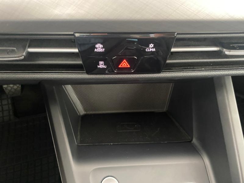 VW Golf Variant Life TDI