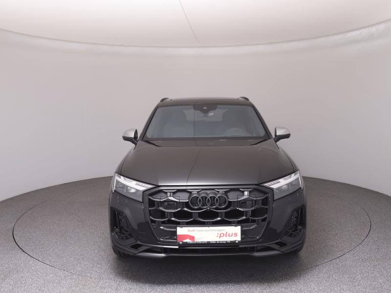 Audi SQ7 TFSI quattro