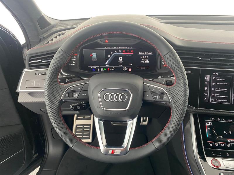 Audi SQ7 TFSI quattro