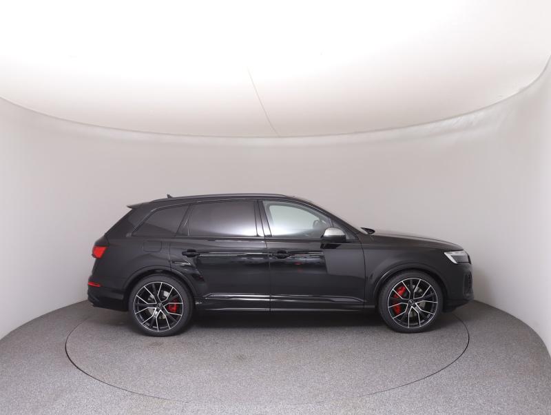 Audi SQ7 TFSI quattro