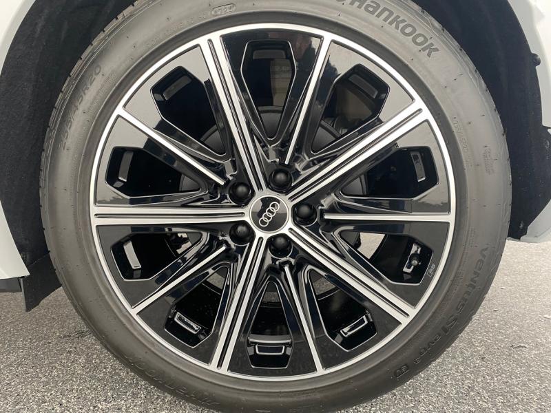 Audi Q4 45 e-tron quattro