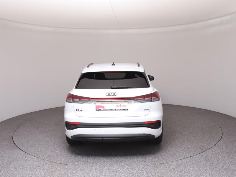 Audi Q4 45 e-tron quattro