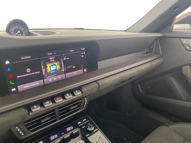 Porsche 911 Carrera GTS Cabriolet