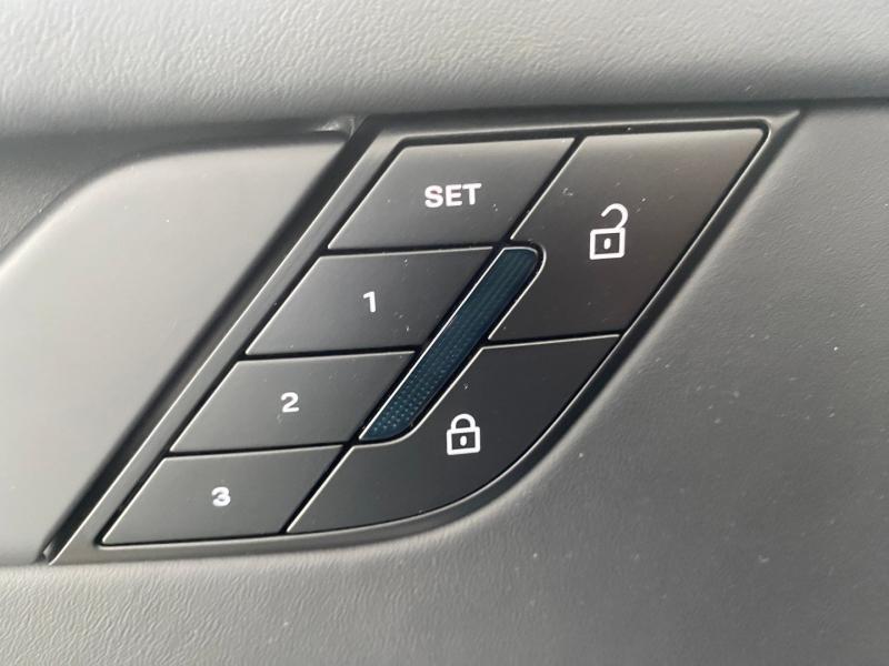 Porsche 911 Carrera GTS Cabriolet