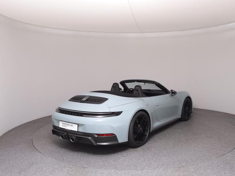 Porsche 911 Carrera GTS Cabriolet