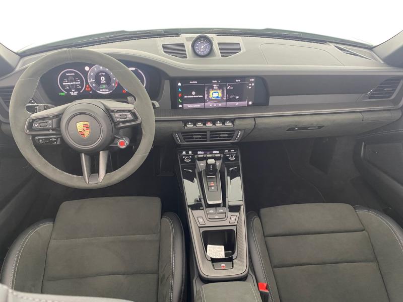 Porsche 911 Carrera GTS Cabriolet