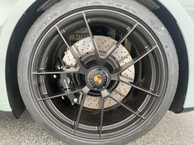 Porsche 911 Carrera GTS Cabriolet