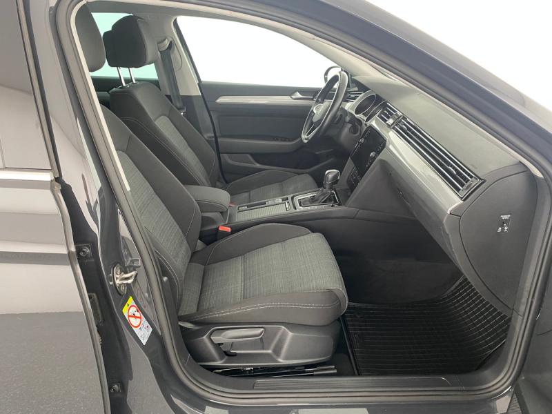 VW Passat Variant Business TDI DSG