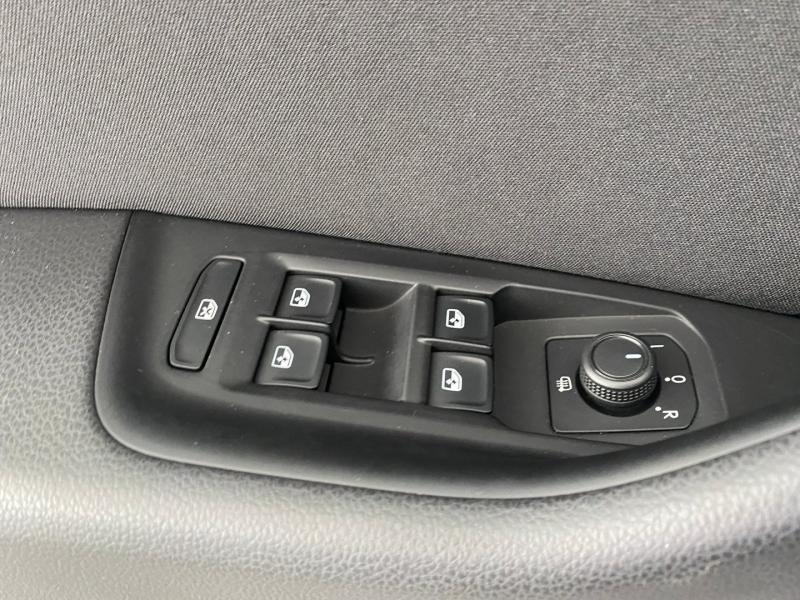 VW Passat Variant Business TDI DSG