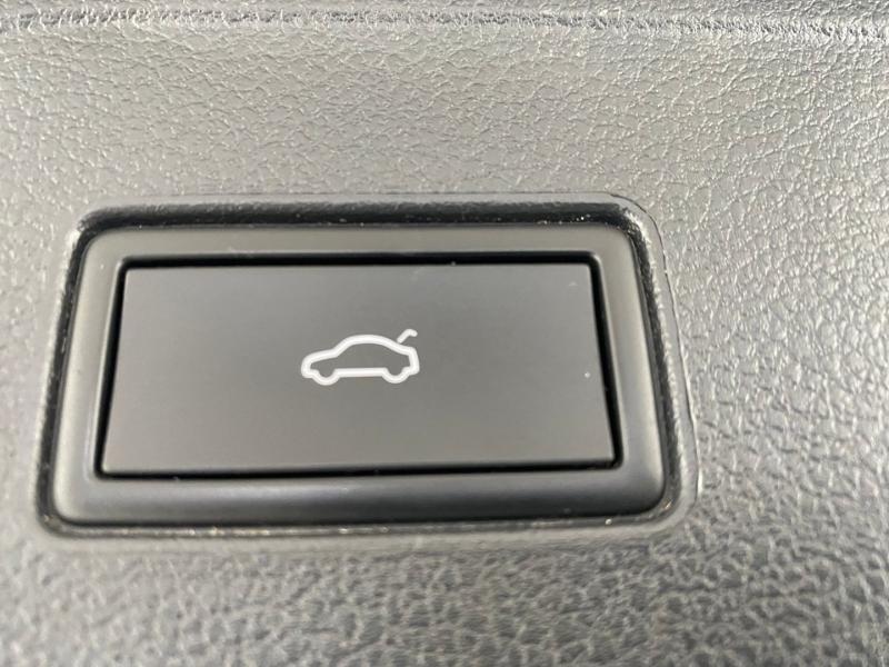 VW Passat Variant Business TDI DSG