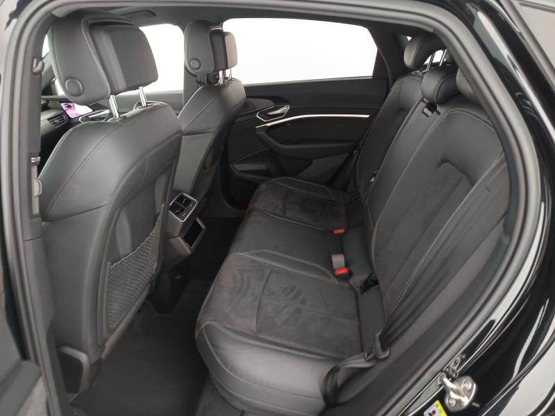 Audi e-tron Sportback 50 230 kW S line